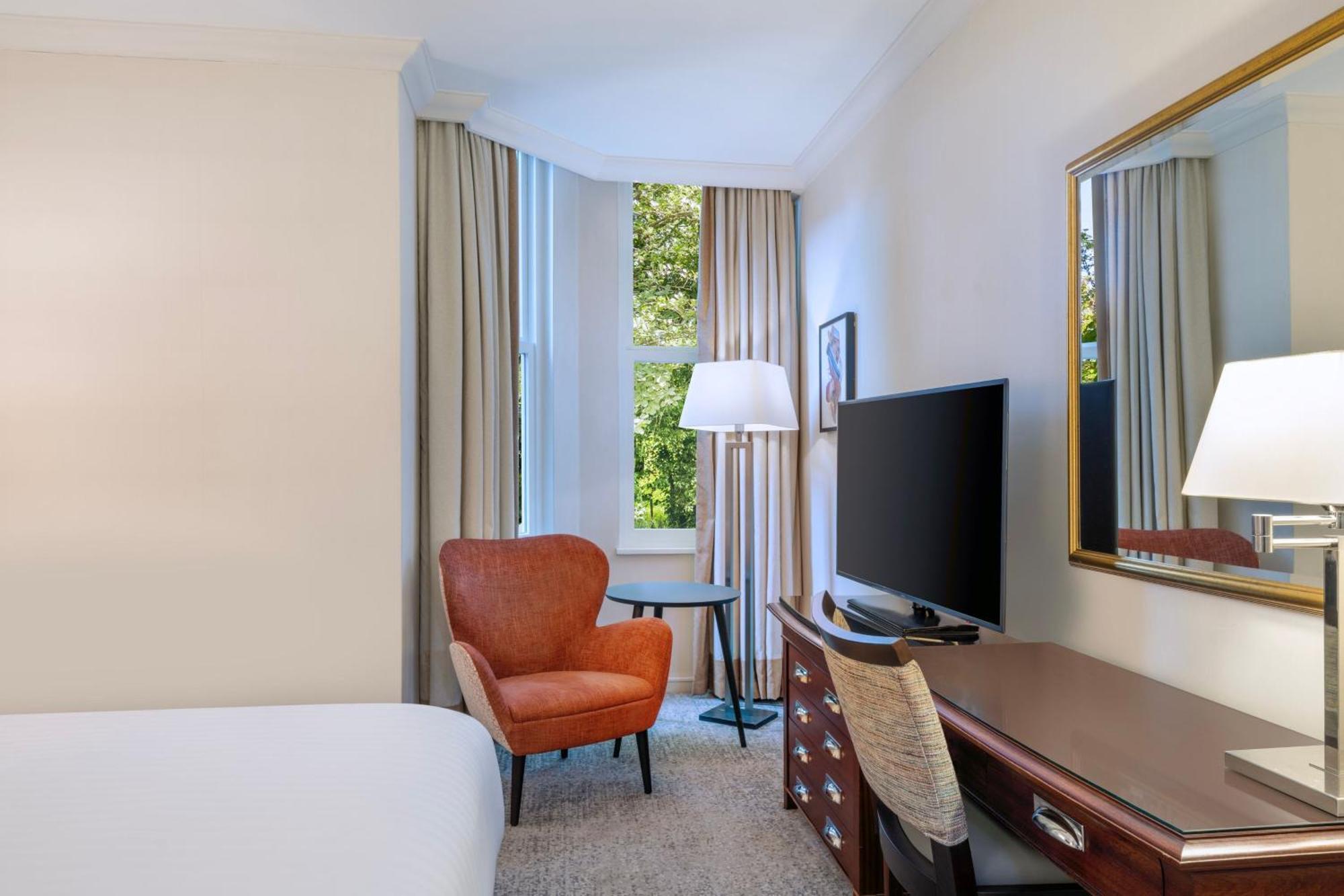 Delta Hotels By Marriott Preston Exteriör bild